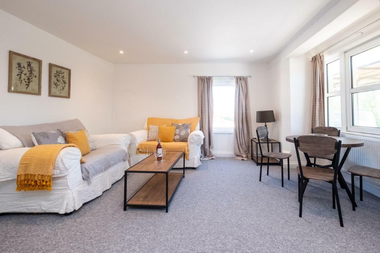 Elm - Three Tuns Apartments, Pettistree, Wickham Market - By Aldeburgh Coastal Pettistree